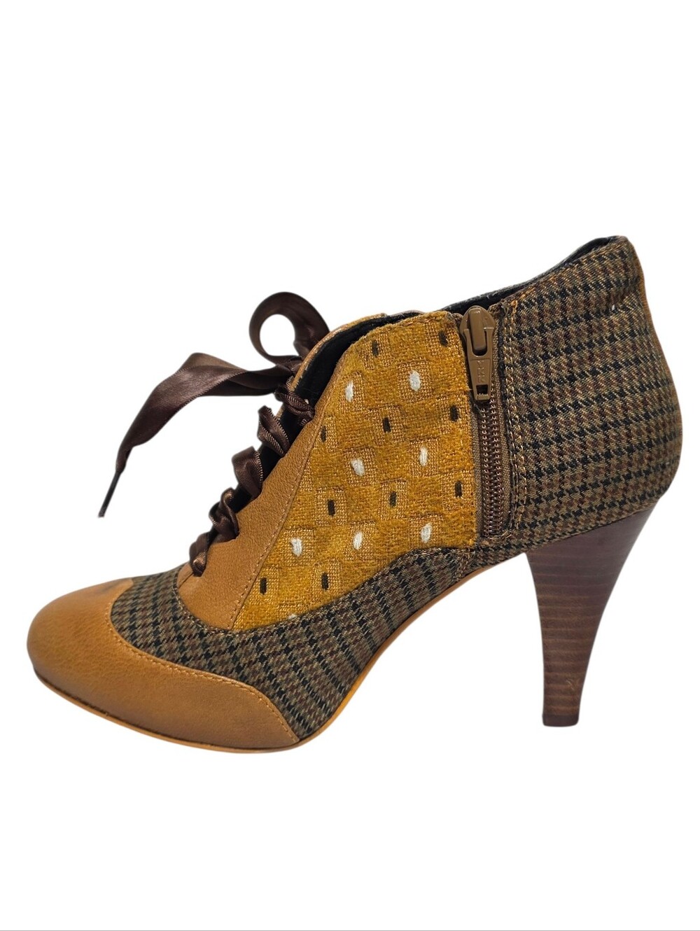 POETIC LICENSE "BETSEY'S BUTTONS" TWEED LACE-UP HEELED OXFORD ANKLE BOOTIES SZ7 - Picture 3 of 14